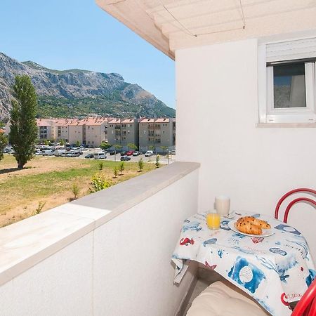 Apartment Luna Omiš Εξωτερικό φωτογραφία