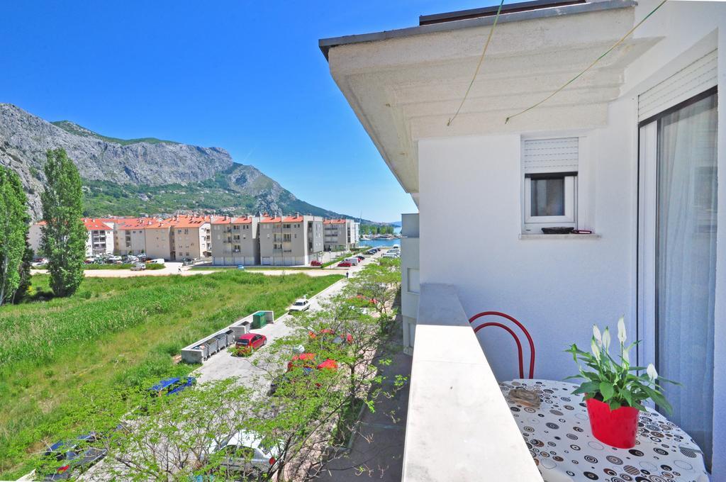 Apartment Luna Omiš Δωμάτιο φωτογραφία